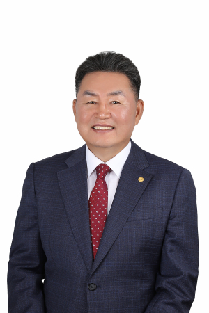 “군민 곁에서 함께하는 군의원이 되겠습니다”