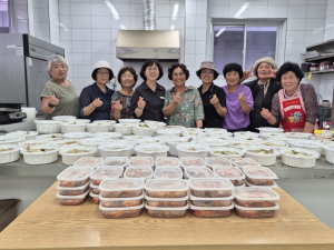 구룡면지역사회보장협의체, 취약계층을 위한 주거환경 개선 및 사랑의 밑반찬 나눔
